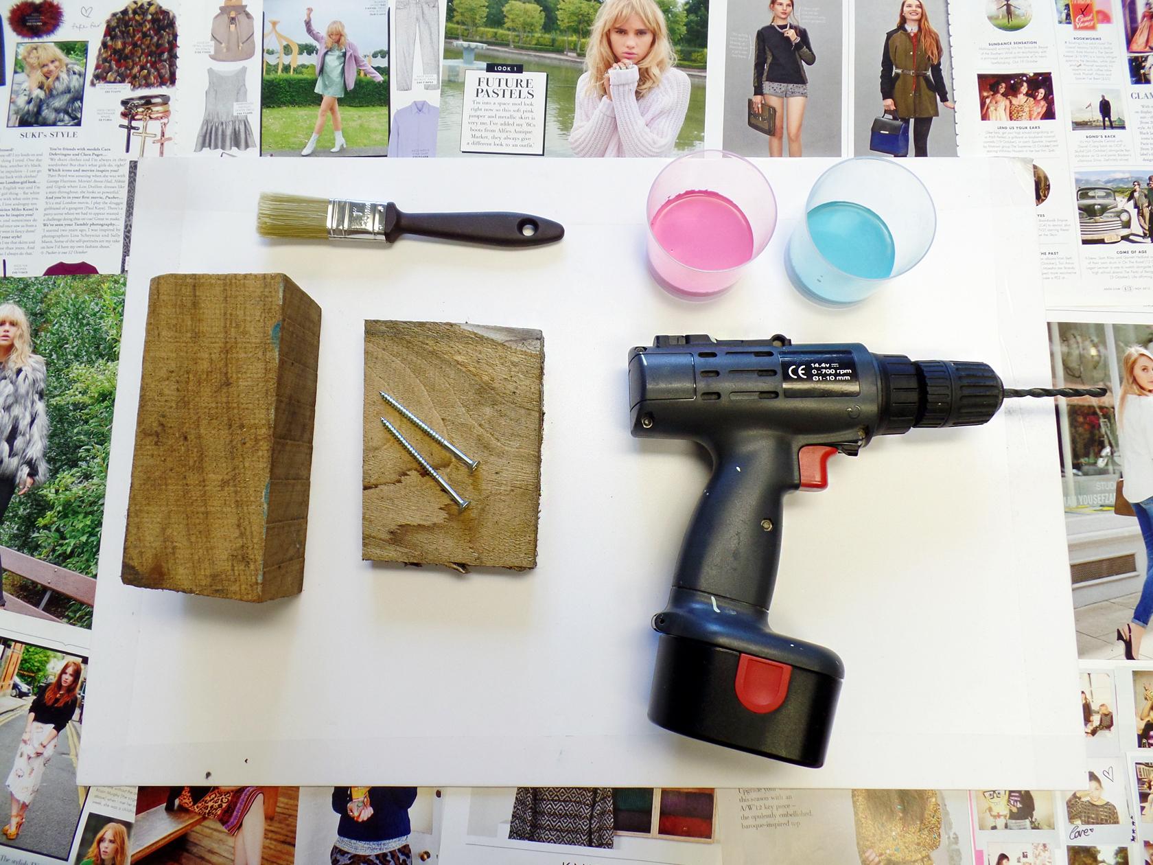 Materials for creating home-made bee house 1 Materials for creating home-made bee house 1